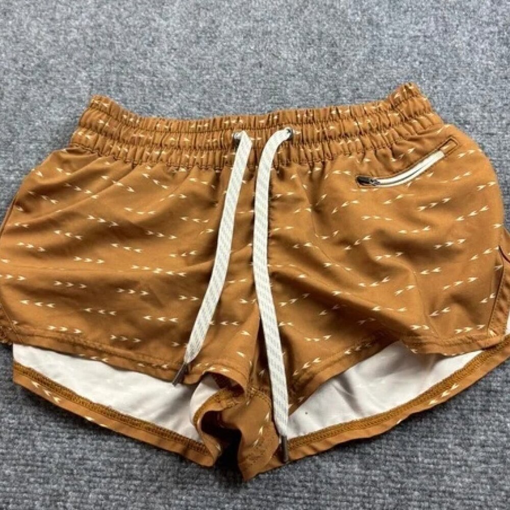 Vuori Women's Rust Patterned Athletic Shorts